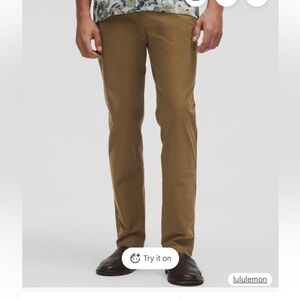 Men’s lululemon pants size 38
